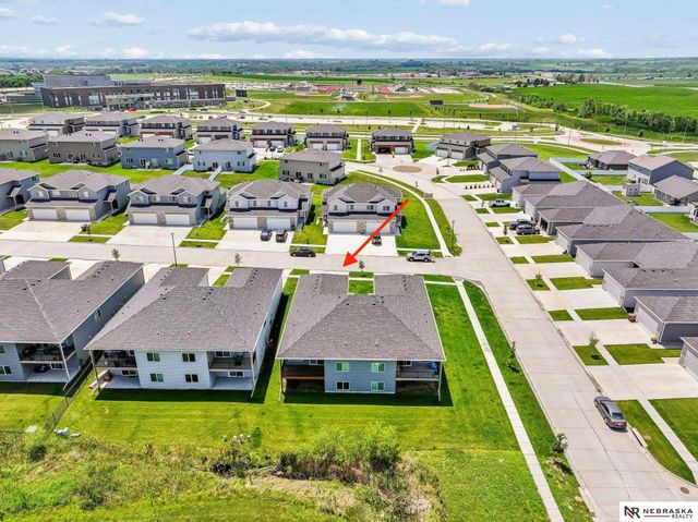 5074 W Stampede Lane, Lincoln, NE 68528