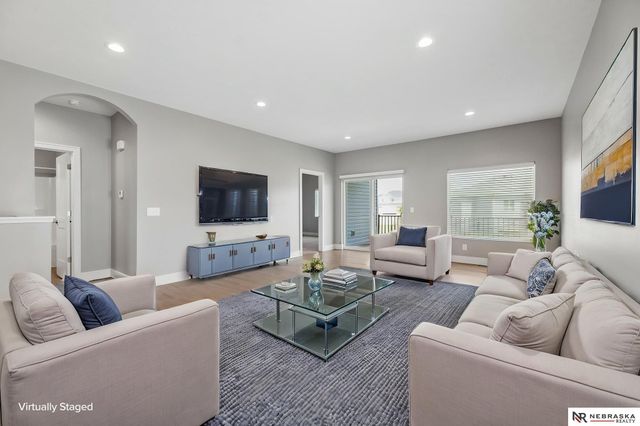 5074 W Stampede Lane, Lincoln, NE 68528