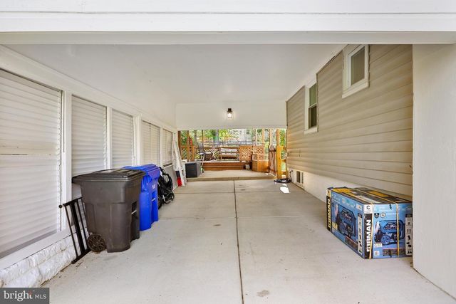 411 E A ST, Purcellville, VA 20132