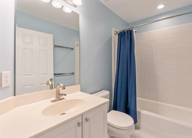 108 Westgreen Drive, Chapel Hill, NC 27516