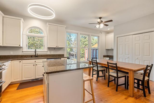 108 Westgreen Drive, Chapel Hill, NC 27516