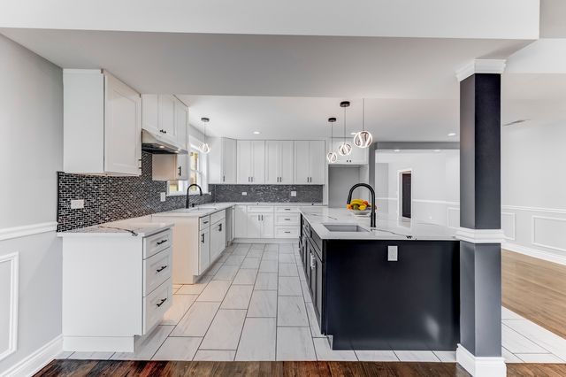 458 W 127th Street, Chicago, IL 60628