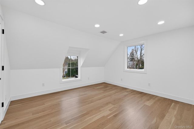 199 Salem Road, East Hills, NY 11577