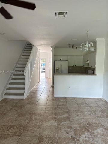 4513 Woodland Cir 4513, Tamarac, FL 33319