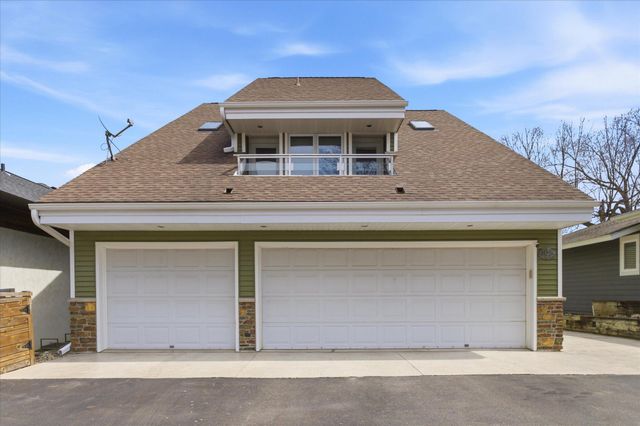15219 Fairbanks Trail NE, Prior Lake, MN 55372