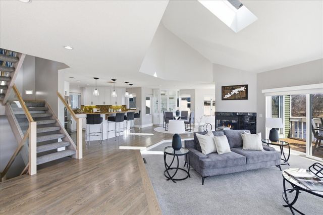 15219 Fairbanks Trail NE, Prior Lake, MN 55372