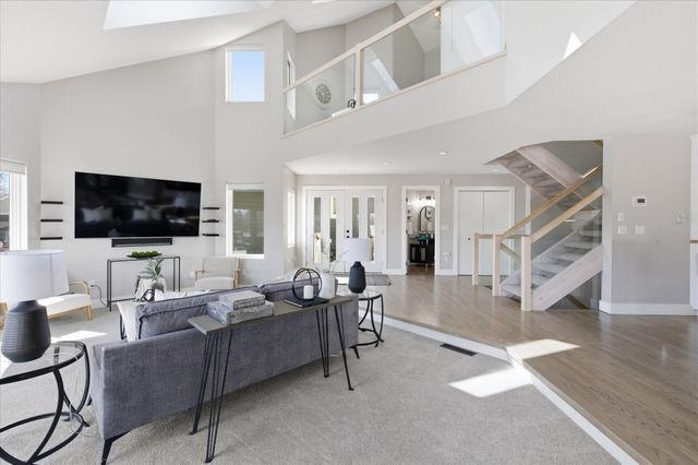 15219 Fairbanks Trail NE, Prior Lake, MN 55372