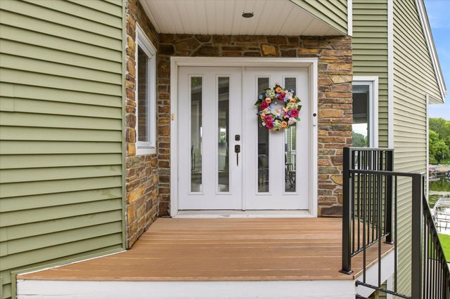 15219 Fairbanks Trail NE, Prior Lake, MN 55372