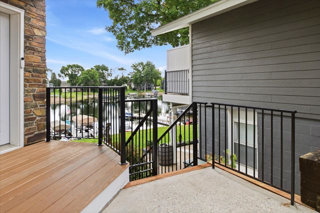 15219 Fairbanks Trail NE, Prior Lake, MN 55372