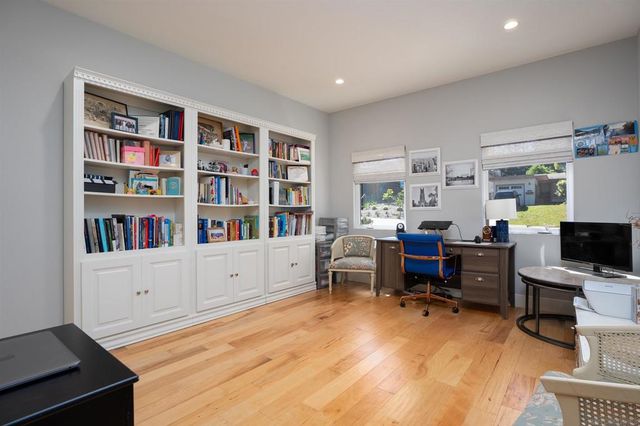 3728 Wilcox St, San Diego, CA 92106