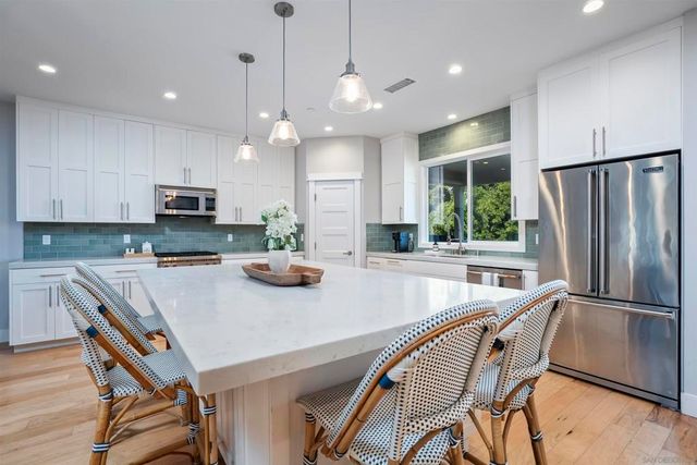 3728 Wilcox St, San Diego, CA 92106