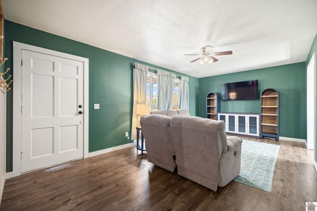 27 Christian Lane, Hazel, KY 42049