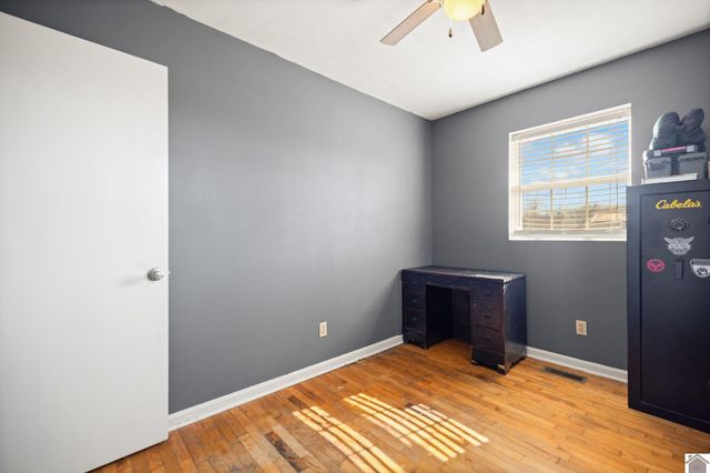 27 Christian Lane, Hazel, KY 42049