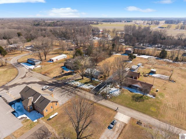 27 Christian Lane, Hazel, KY 42049