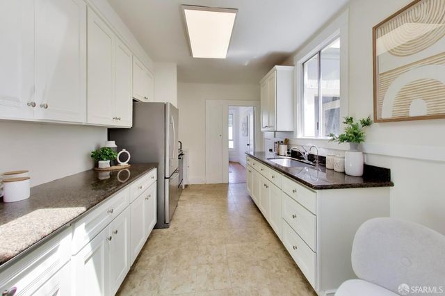 810 45th Avenue, San Francisco, CA 94110