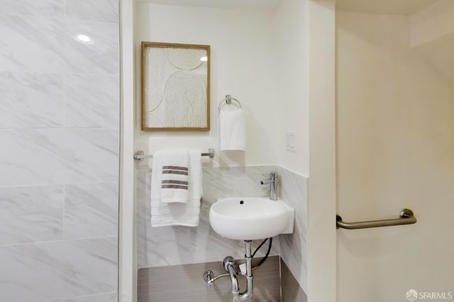 810 45th Avenue, San Francisco, CA 94110