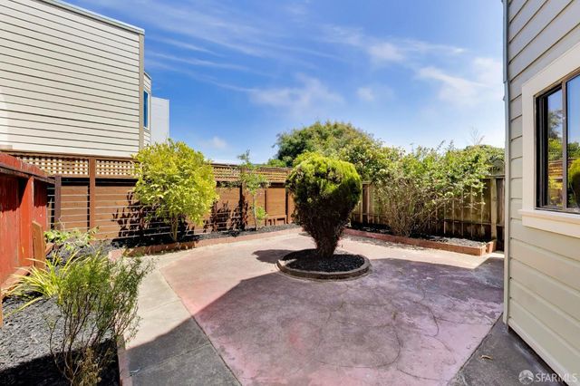 810 45th Avenue, San Francisco, CA 94110