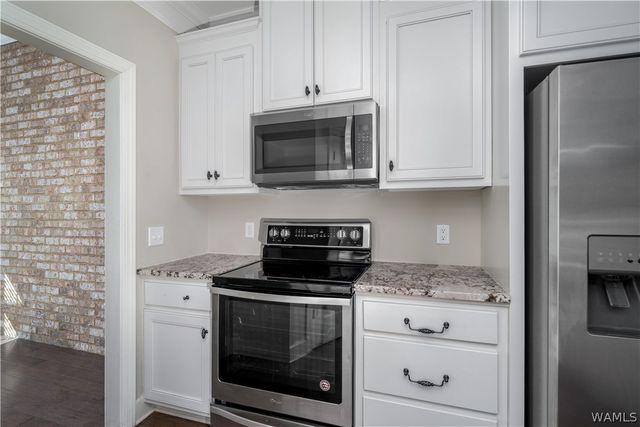 11988 Glen Ridge, Moundville, AL 35474