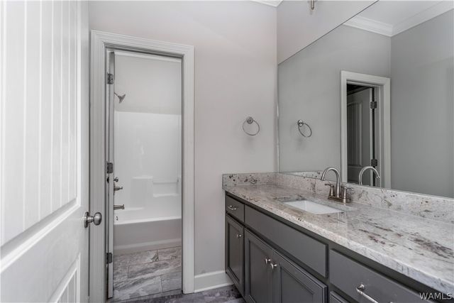 11988 Glen Ridge, Moundville, AL 35474