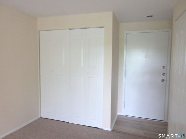 5 Nabby Road A56, Danbury, CT 06811