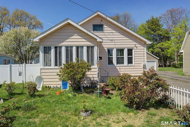172 Sisson Street, East Hartford, CT 06118