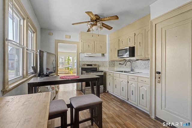 172 Sisson Street, East Hartford, CT 06118