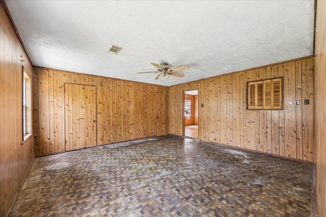 8520 Glenview Drive, Houston, TX 77017
