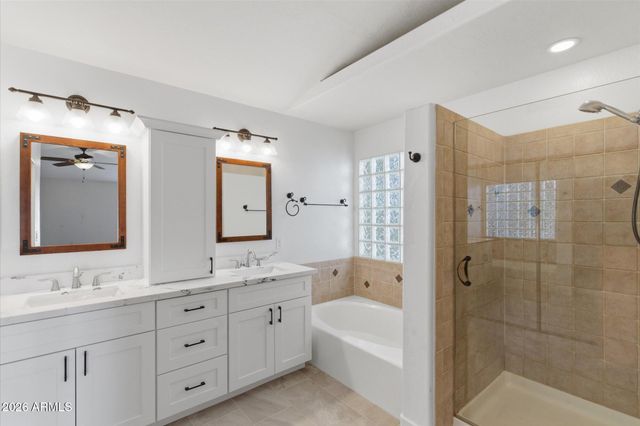 14252 S 43rd Place, Phoenix, AZ 85044