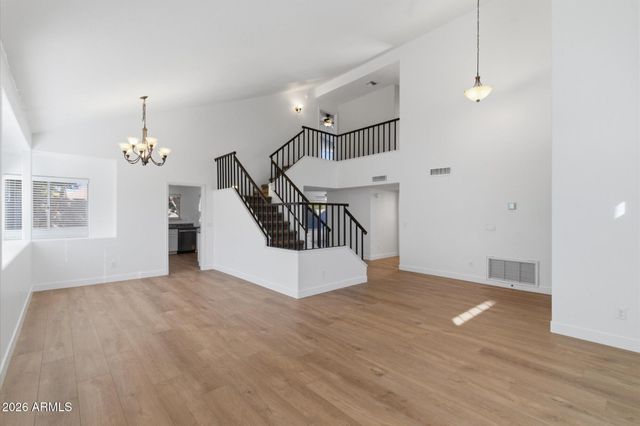 14252 S 43rd Place, Phoenix, AZ 85044