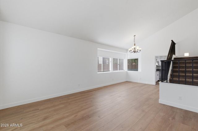 14252 S 43rd Place, Phoenix, AZ 85044