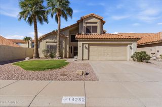 14252 S 43rd Place, Phoenix, AZ 85044