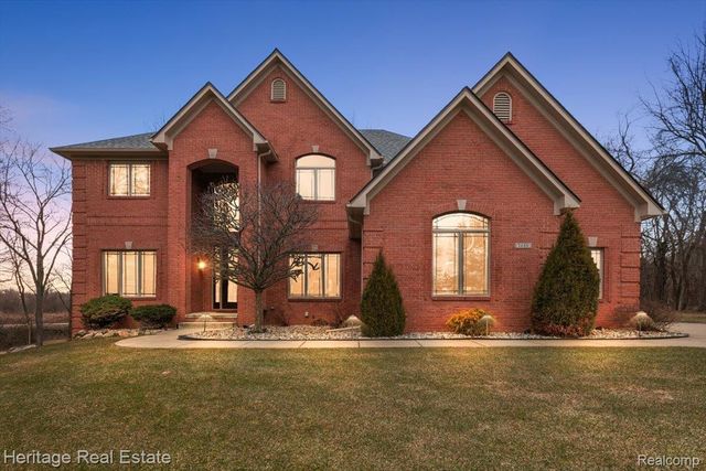 1486 Chestnut Trail, Oxford Charter Township, MI 48371