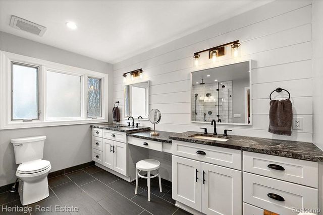 1486 Chestnut Trail, Oxford Charter Township, MI 48371