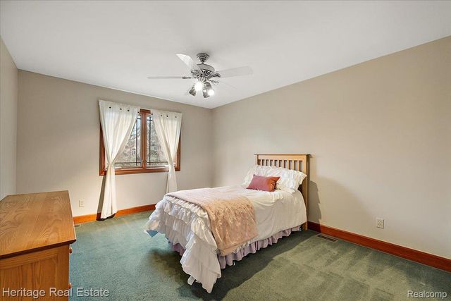 1486 Chestnut Trail, Oxford Charter Township, MI 48371