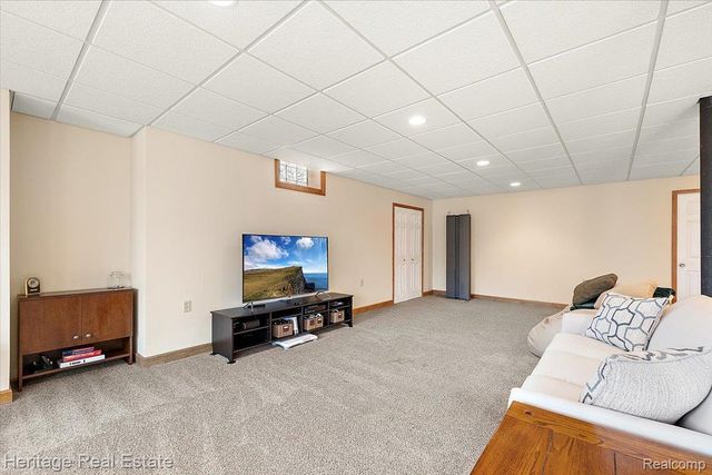 1486 Chestnut Trail, Oxford Charter Township, MI 48371