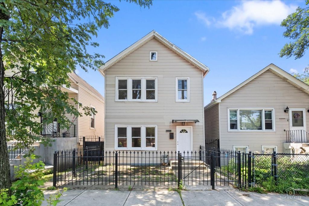 3504 S MAPLEWOOD Avenue, Chicago, IL 60632