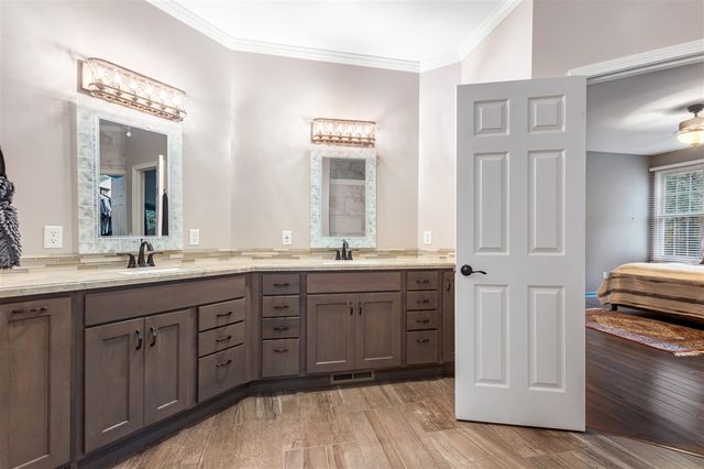 10720 W L Avenue, Kalamazoo, MI 49009