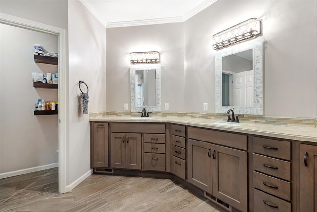 10720 W L Avenue, Kalamazoo, MI 49009