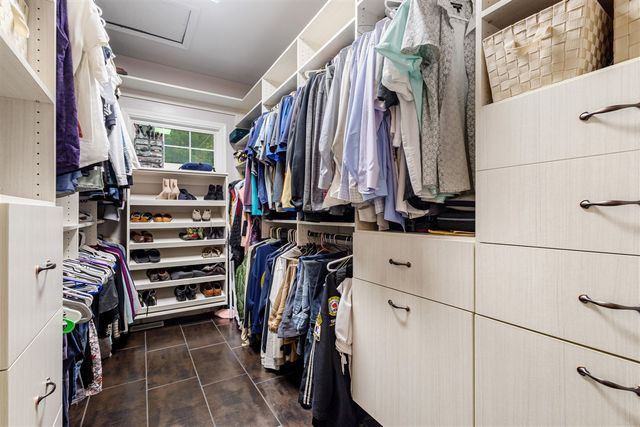 10720 W L Avenue, Kalamazoo, MI 49009