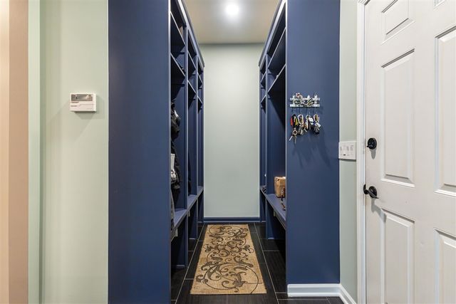 10720 W L Avenue, Kalamazoo, MI 49009