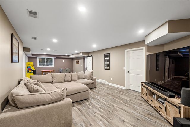 10720 W L Avenue, Kalamazoo, MI 49009