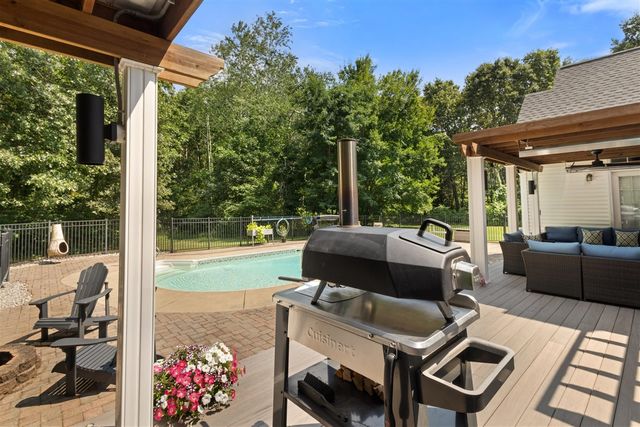 10720 W L Avenue, Kalamazoo, MI 49009