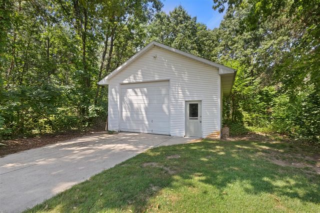 10720 W L Avenue, Kalamazoo, MI 49009