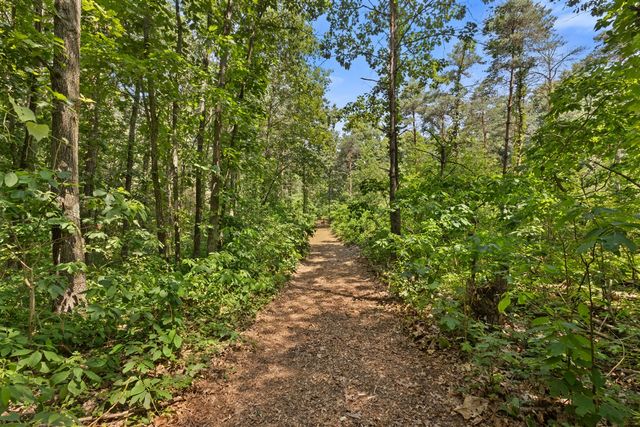 10720 W L Avenue, Kalamazoo, MI 49009