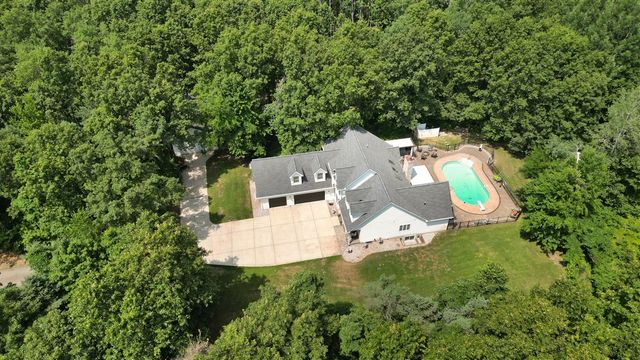 10720 W L Avenue, Kalamazoo, MI 49009