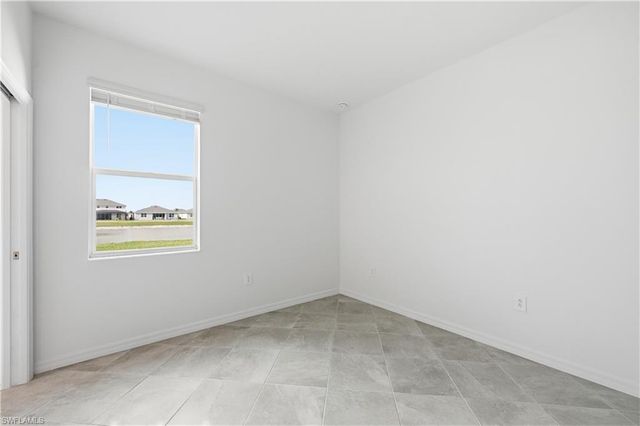 18851 River Burst CT, North Fort Myers, FL 33917