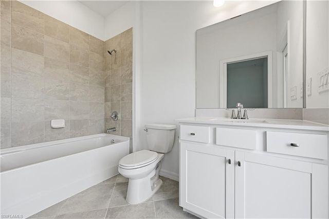 18851 River Burst CT, North Fort Myers, FL 33917