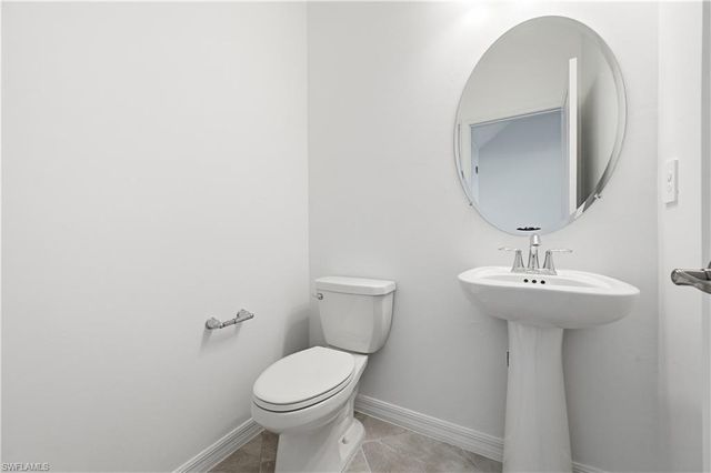 18851 River Burst CT, North Fort Myers, FL 33917