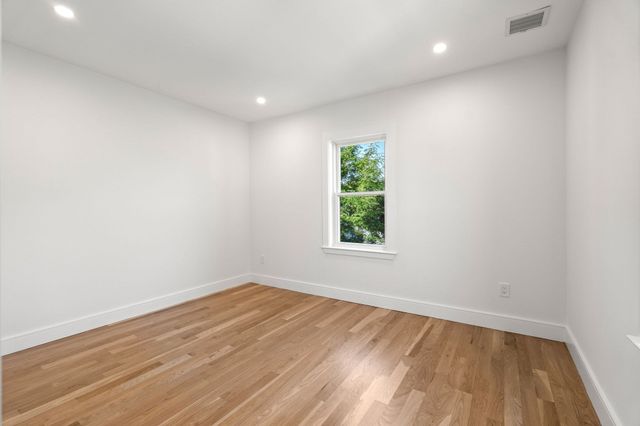 51 Spring Street 51, Medford, MA 02155