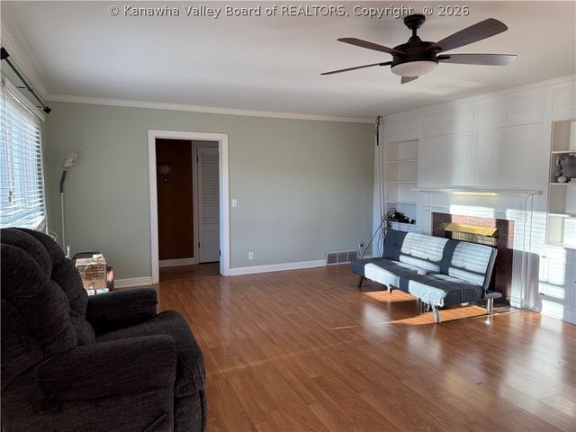 225 Smarr Court, Madison, WV 25130